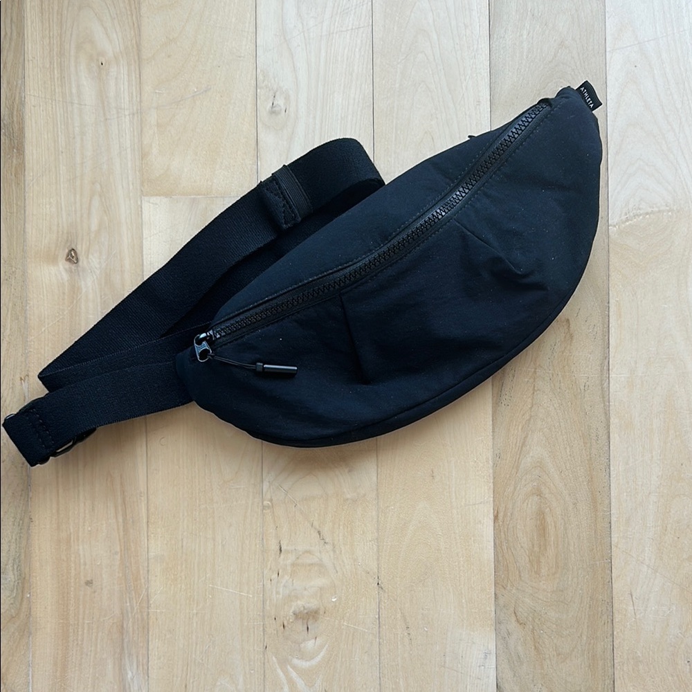 Athleta Black Crossbody Bag Minimalist Design